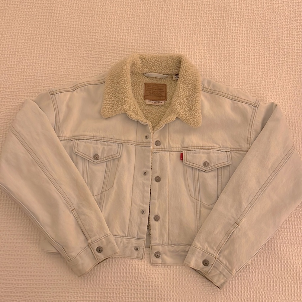 Levi’s Women’s Sherpa Lined Trucker Denim Jacket